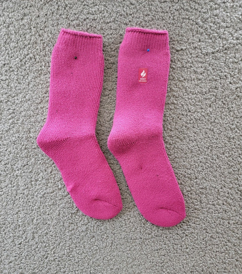 Heat Holders Unisex Dahlia LITE Crew Socks Women's 5-9 / Men's 4-8 Bright Pink