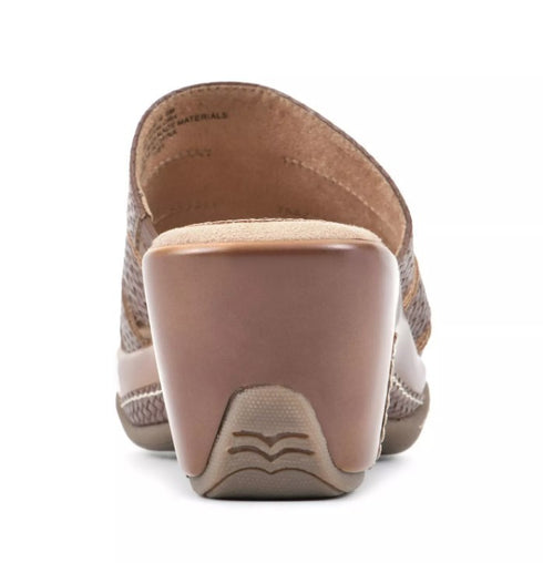 White Mountain Women's Valora Slip-on Clog Sandal Brown 7.5 M