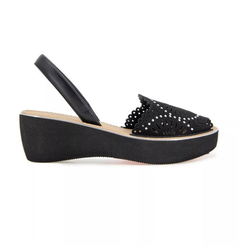 Kenneth Cole Reaction Women's Fine Glass Laser Wedge Sandals Black 8