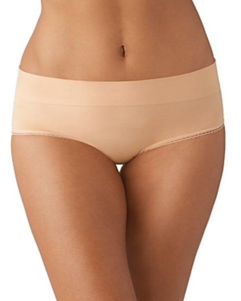Wacoal Women's Feeling Flexible Seamless No-Pinch Hipster Almost Apricot Size XL