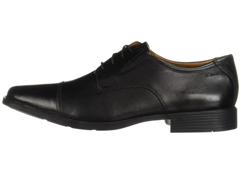 Clark's Man's Oxfords Tilden Cap Shoe Black Leather Size 8.5M