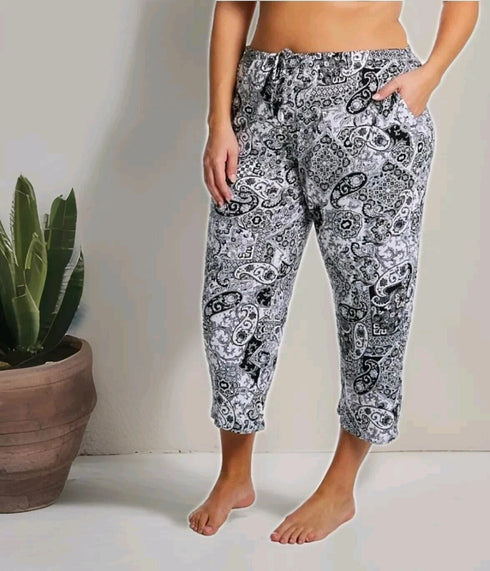 Ellen Tracy Black/White Soft Rayon Capri Pajama Sleep Pants Size 1XL
